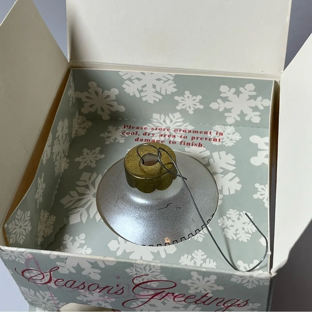Stamp Design Season’s Greetings 1983 Collectors Edition Glass Ball Ornament USPS